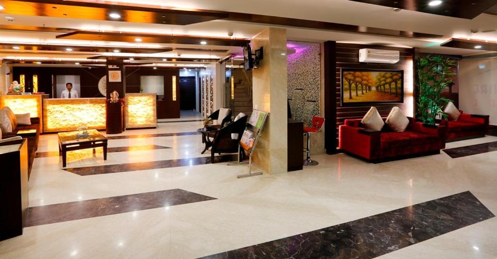 Airport La Sapphire Hotel & Restaurant Νέο Δελχί Εξωτερικό φωτογραφία