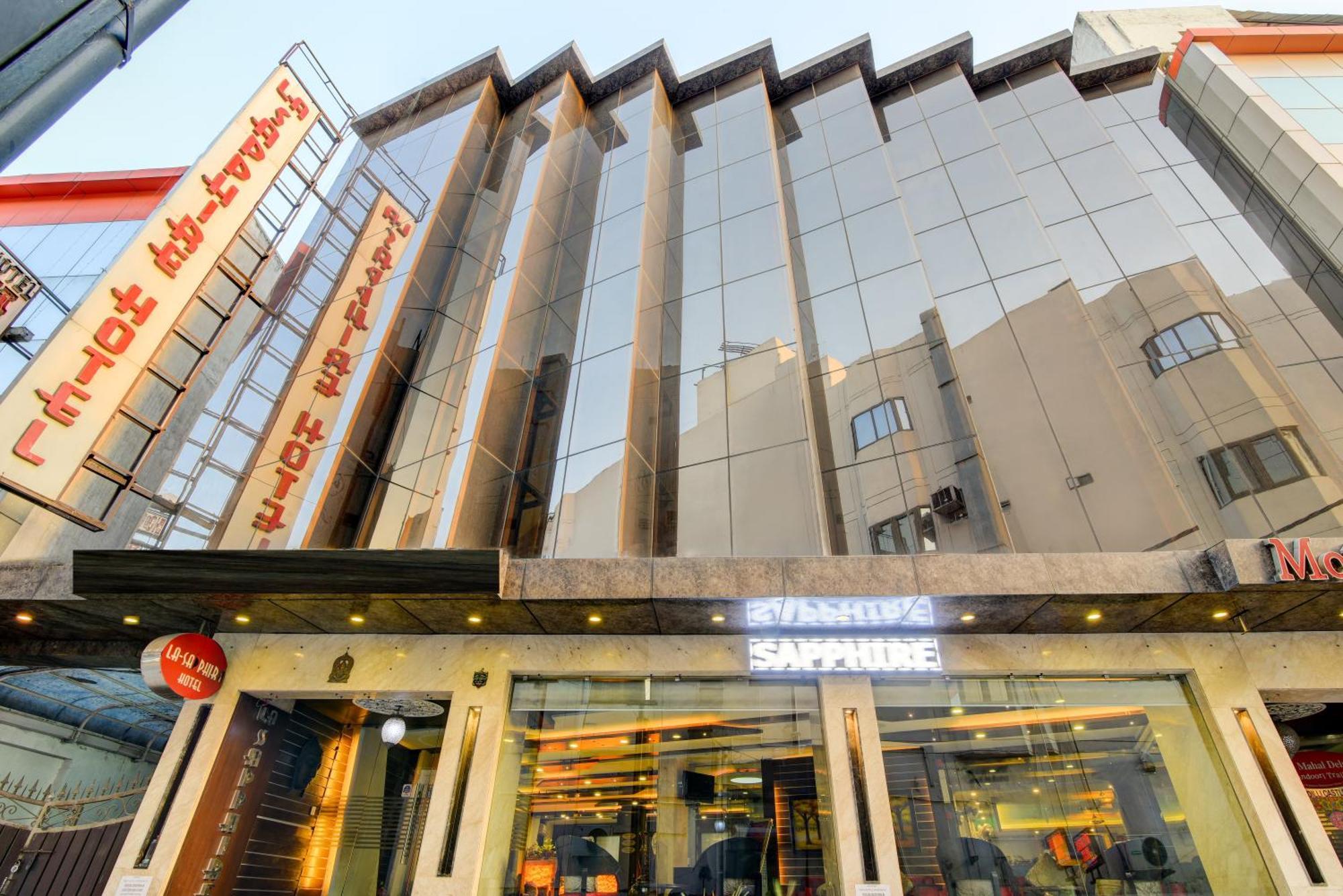 Airport La Sapphire Hotel & Restaurant Νέο Δελχί Εξωτερικό φωτογραφία